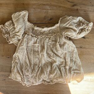 Doen top with puff sleeve